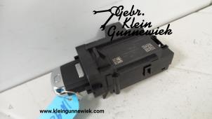 Used Ignition lock + key Audi Q5 Price € 50,00 Margin scheme offered by Gebr.Klein Gunnewiek Ho.BV