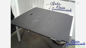 Usados Alfombrilla de maletero Volkswagen Passat Precio € 60,00 Norma de margen ofrecido por Klein Gunnewiek Autodemontage & Motorentechniek