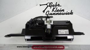 Usados Mecanismo basculante de pantalla Audi A6 Precio € 75,00 Norma de margen ofrecido por Gebr.Klein Gunnewiek Ho.BV