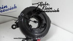 Usados Muelle de reloj airbag BMW 7-Serie Precio € 60,00 Norma de margen ofrecido por Gebr.Klein Gunnewiek Ho.BV