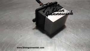 Used Heater resistor Renault Clio Price € 25,00 Margin scheme offered by Gebr.Klein Gunnewiek Ho.BV