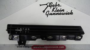 Used Dashboard vent Renault Clio Price € 30,00 Margin scheme offered by Gebr.Klein Gunnewiek Ho.BV