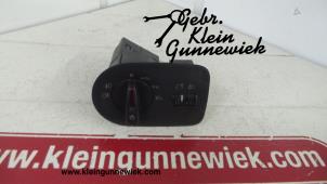 Gebrauchte Licht Schalter Seat Ibiza Preis € 25,00 Margenregelung angeboten von Gebr.Klein Gunnewiek Ho.BV