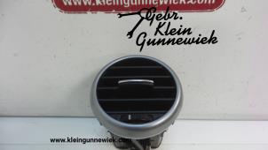 Used Dashboard vent Seat Leon Price € 20,00 Margin scheme offered by Gebr.Klein Gunnewiek Ho.BV