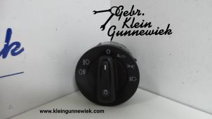 Usagé Commutateur lumière Volkswagen Polo Prix € 40,00 Règlement à la marge proposé par Gebr.Klein Gunnewiek Ho.BV
