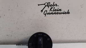 Gebrauchte Licht Schalter Volkswagen Caddy Preis € 25,00 Margenregelung angeboten von Gebr.Klein Gunnewiek Ho.BV