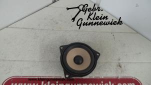 Used Speaker BMW 5-Serie Price € 20,00 Margin scheme offered by Gebr.Klein Gunnewiek Ho.BV