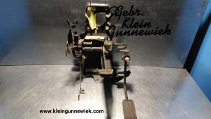 Used Set of pedals Volkswagen Caddy Price € 25,00 Margin scheme offered by Gebr.Klein Gunnewiek Ho.BV