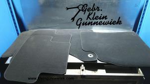 Używane Zestaw dywaników Audi A5 Cena € 40,00 Procedura marży oferowane przez Gebr.Klein Gunnewiek Ho.BV