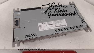 Usagé Amplificateur radio Audi E-Tron Prix € 395,00 Règlement à la marge proposé par Gebr.Klein Gunnewiek Ho.BV