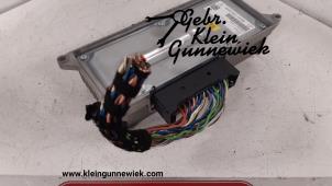 Gebrauchte Radioverstärker Mercedes Vito Preis € 100,00 Margenregelung angeboten von Gebr.Klein Gunnewiek Ho.BV