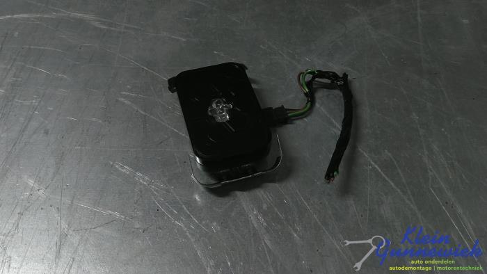 Begagnade Regnsensor Opel Astra Pris € 51,00 Marginaltabell erbjuds av Klein Gunnewiek Autodemontage & Motorentechniek