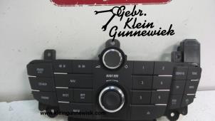 Gebrauchte Radiobedienfeld Opel Insignia Preis € 125,00 Margenregelung angeboten von Gebr.Klein Gunnewiek Ho.BV