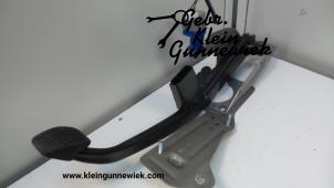Used Brake pedal Volvo V40 Price € 40,00 Margin scheme offered by Gebr.Klein Gunnewiek Ho.BV