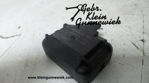 Usados Sensor de lluvia Volkswagen Scirocco Precio € 40,00 Norma de margen ofrecido por Gebr.Klein Gunnewiek Ho.BV