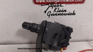 Used Indicator switch Renault Clio Price € 30,00 Margin scheme offered by Gebr.Klein Gunnewiek Ho.BV