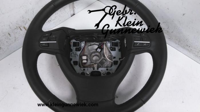 Steering wheel from a BMW 7-Serie 2012