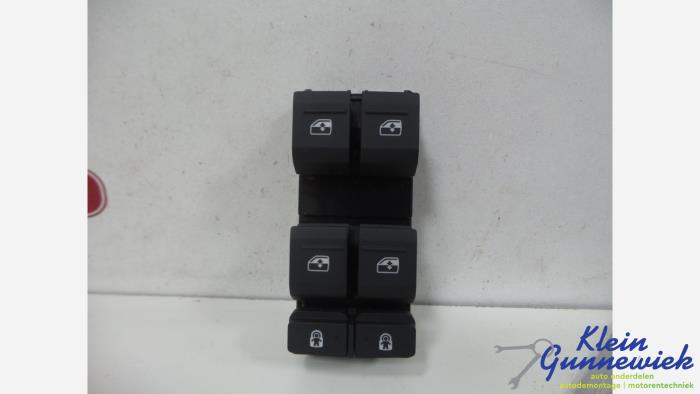 Usados Interruptor combinado de ventanillas Audi A3 Precio € 30,00 Norma de margen ofrecido por Klein Gunnewiek Autodemontage & Motorentechniek