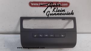 Usados Interruptor de calefactor de asiento BMW 1-Serie Precio € 30,00 Norma de margen ofrecido por Gebr.Klein Gunnewiek Ho.BV
