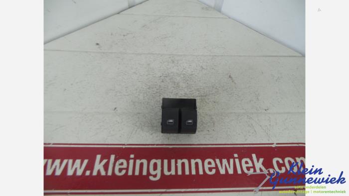Usados Interruptor combinado de ventanillas Audi A3 Precio € 17,50 Norma de margen ofrecido por Klein Gunnewiek Autodemontage & Motorentechniek