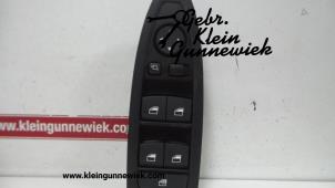 Used Multi-functional window switch BMW X1 Price € 45,00 Margin scheme offered by Gebr.Klein Gunnewiek Ho.BV