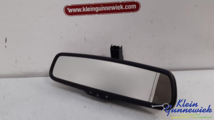 Używane Lusterko wewnetrzne Kia Optima Cena € 21,00 Procedura marży oferowane przez Klein Gunnewiek Autodemontage & Motorentechniek