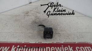 Używane Przelacznik lusterka Volkswagen Tiguan Cena € 20,00 Procedura marży oferowane przez Gebr.Klein Gunnewiek Ho.BV