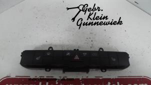 Gebrauchte Kombischalter Fenster Volkswagen Crafter Preis € 30,00 Margenregelung angeboten von Gebr.Klein Gunnewiek Ho.BV