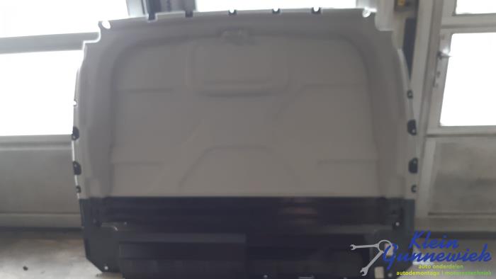 Begagnade Hyttvägg Ford Transit Custom Pris € 95,00 Marginaltabell erbjuds av Klein Gunnewiek Autodemontage & Motorentechniek