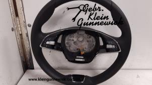 Gebrauchte Lenkrad Skoda Superb Preis € 150,00 Margenregelung angeboten von Gebr.Klein Gunnewiek Ho.BV