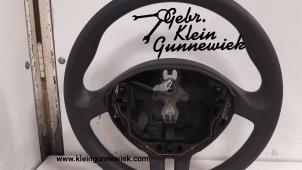 Used Steering wheel Renault Clio Price € 50,00 Margin scheme offered by Gebr.Klein Gunnewiek Ho.BV