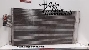 Usagé Condensateur clim Mercedes Vito Prix € 80,00 Règlement à la marge proposé par Gebr.Klein Gunnewiek Ho.BV