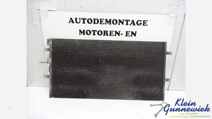 Usagé Condenseur de climatisation Ford Transit Prix € 32,00 Règlement à la marge proposé par Klein Gunnewiek Autodemontage & Motorentechniek
