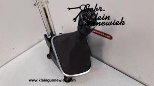 Used Gear stick Renault Kadjar Price € 100,00 Margin scheme offered by Gebr.Klein Gunnewiek Ho.BV