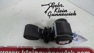 Used Rear seatbelt, left Opel Zafira Price € 35,00 Margin scheme offered by Gebr.Klein Gunnewiek Ho.BV
