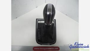 Usados Funda de palanca de cambios Volkswagen Jetta Precio € 65,00 Norma de margen ofrecido por Klein Gunnewiek Autodemontage & Motorentechniek