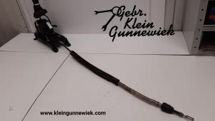 Used Gear stick Skoda Octavia Price € 105,00 Margin scheme offered by Gebr.Klein Gunnewiek Ho.BV