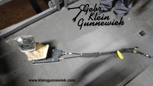 Used Gear stick Renault Grand Espace Price € 65,00 Margin scheme offered by Gebr.Klein Gunnewiek Ho.BV