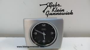 Gebrauchte Uhr Audi A8 Preis € 50,00 Margenregelung angeboten von Gebr.Klein Gunnewiek Ho.BV