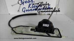 Usagé Levier de vitesse Volkswagen Golf Prix € 135,00 Règlement à la marge proposé par Gebr.Klein Gunnewiek Ho.BV