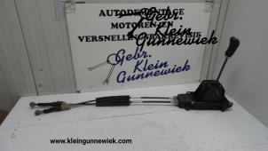 Used Gear stick Renault Captur Price € 70,00 Margin scheme offered by Gebr.Klein Gunnewiek Ho.BV
