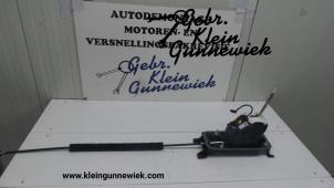 Usagé Levier de vitesse Volkswagen Golf Prix € 145,00 Règlement à la marge proposé par Gebr.Klein Gunnewiek Ho.BV