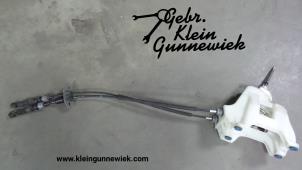 Used Gear stick Kia Sportage Price € 60,00 Margin scheme offered by Gebr.Klein Gunnewiek Ho.BV