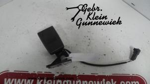 Usagé Attache ceinture arrière gauche Ford Mondeo Prix € 20,00 Règlement à la marge proposé par Gebr.Klein Gunnewiek Ho.BV