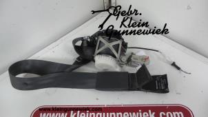 Used Front seatbelt, right Renault Clio Price € 50,00 Margin scheme offered by Gebr.Klein Gunnewiek Ho.BV