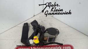 Usagé Ceinture avant droit Volkswagen Polo Prix € 30,00 Règlement à la marge proposé par Gebr.Klein Gunnewiek Ho.BV