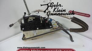 Used Gear stick Volkswagen Touareg Price € 45,00 Margin scheme offered by Gebr.Klein Gunnewiek Ho.BV