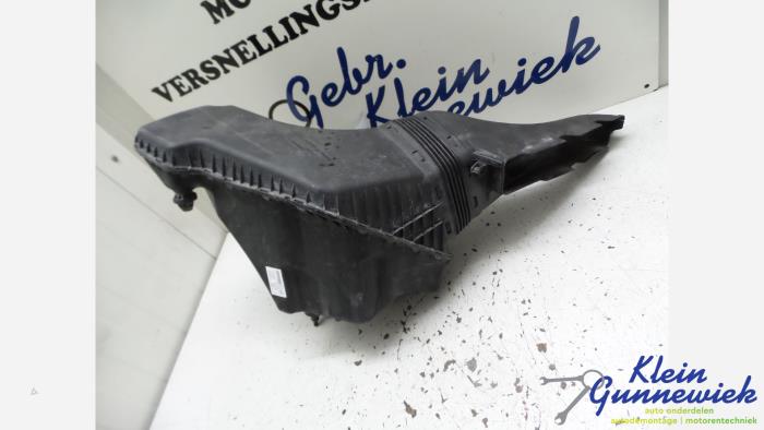 Begagnade Luftfilterhus Audi A6 Pris € 33,00 Marginaltabell erbjuds av Klein Gunnewiek Autodemontage & Motorentechniek