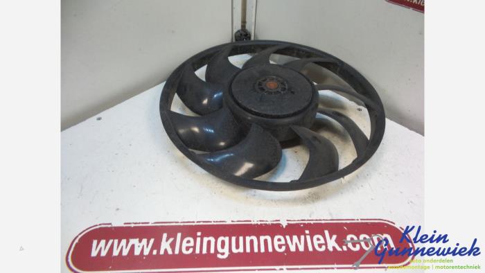 Używane Silnik wentylatora Opel Antara Cena € 64,00 Procedura marży oferowane przez Klein Gunnewiek Autodemontage & Motorentechniek