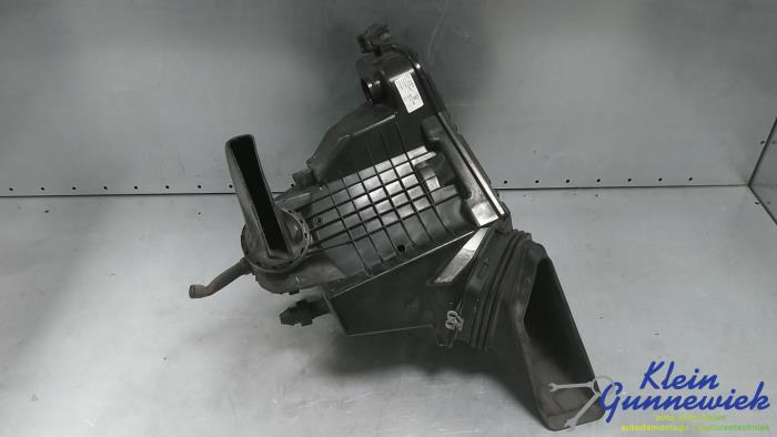 Begagnade Luftfilterhus Audi A4 Pris € 65,00 Marginaltabell erbjuds av Klein Gunnewiek Autodemontage & Motorentechniek